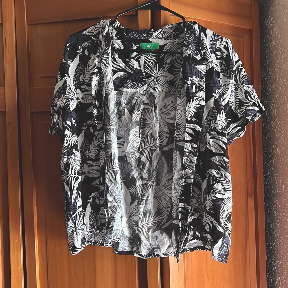nice causal summer top for daily wear, lowered price (10/4)